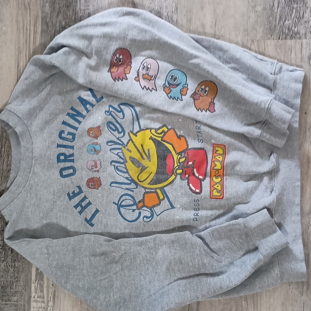 Pac-Man sweatshirt